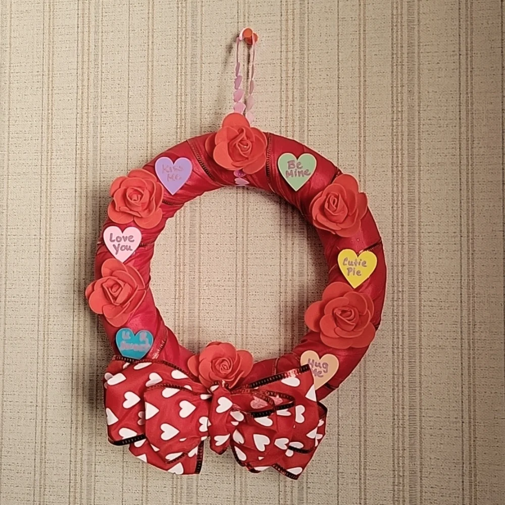 HAND CRAFTED WREATH VALENTINE'S CONVERSATION HEARTS AND ROSES